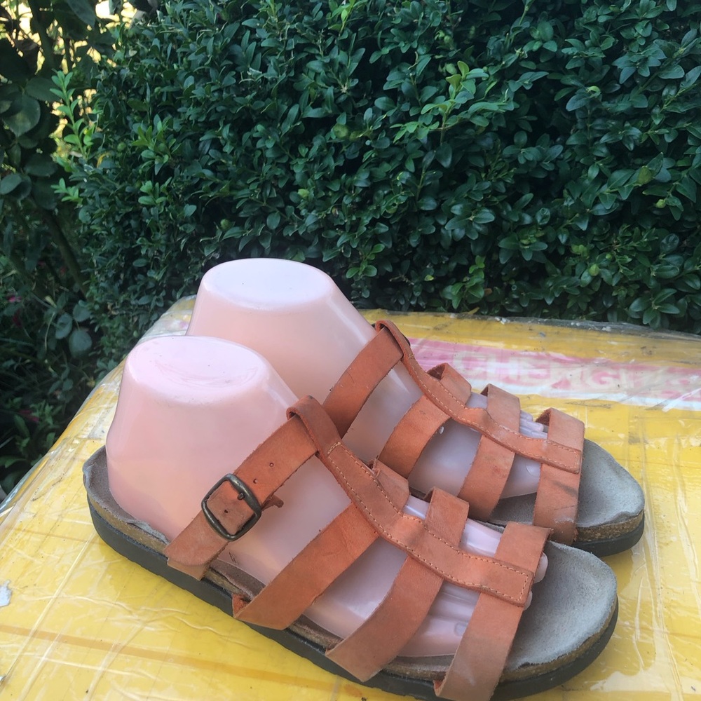 Sonoma Women’s Tan Leather Fisherman Sandals Size 11M